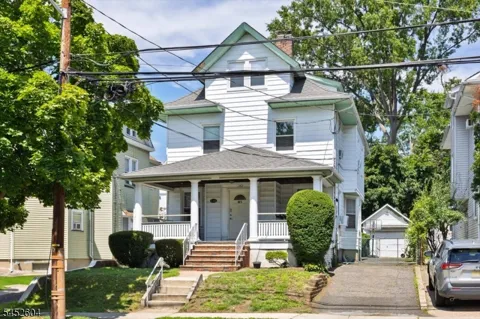 142 Ascension St