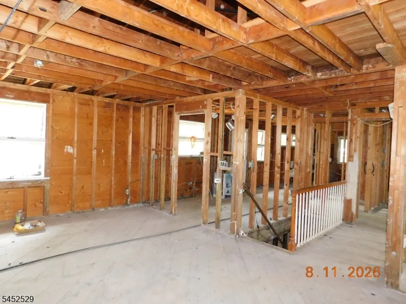 211 Pickle Rd Washington, NJ 07830