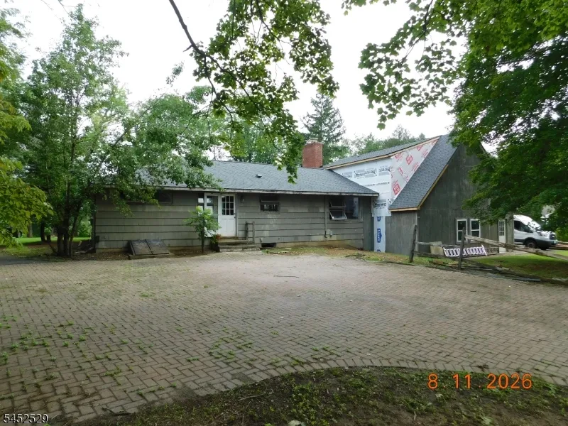 211 Pickle Rd Washington, NJ 07830