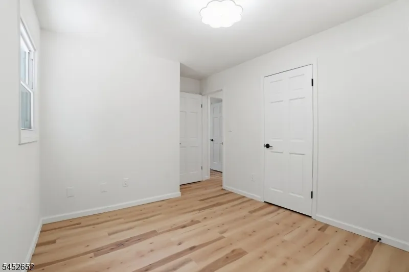 3 Conklin Ave Hopatcong, NJ 07874