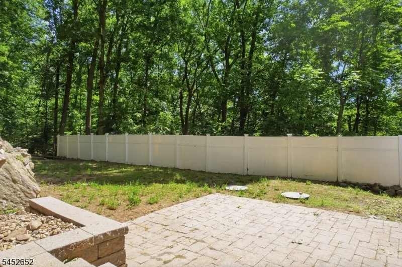 3 Conklin Ave Hopatcong, NJ 07874