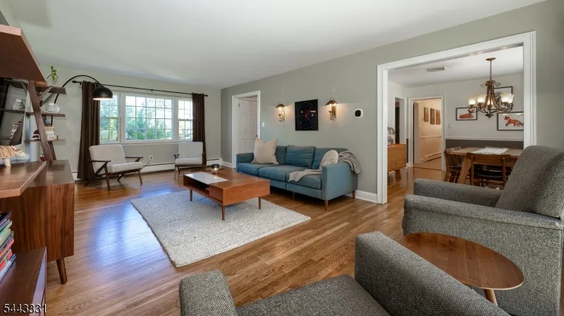 37 Keilana Dr Wayne, NJ 07470
