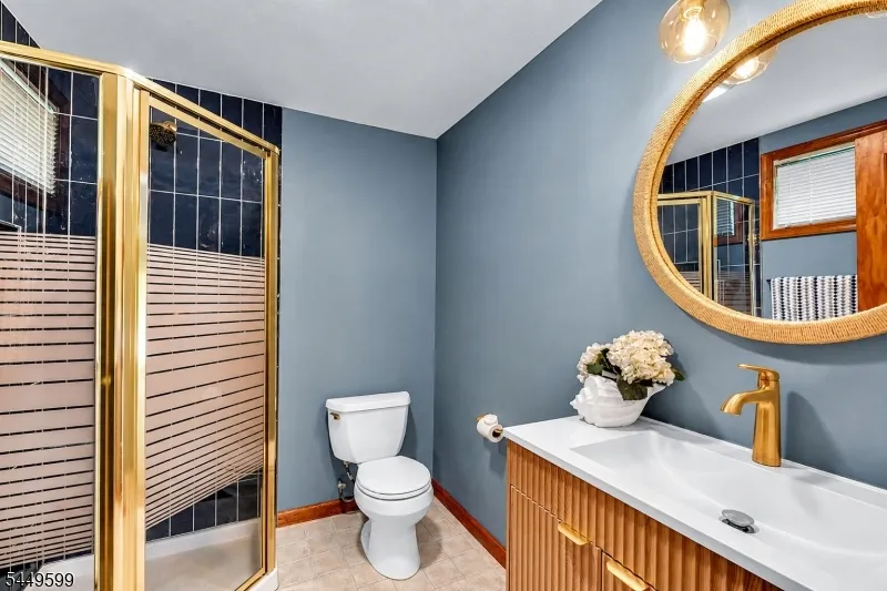 309 Greens Ridge Rd Greenwich, NJ 08886