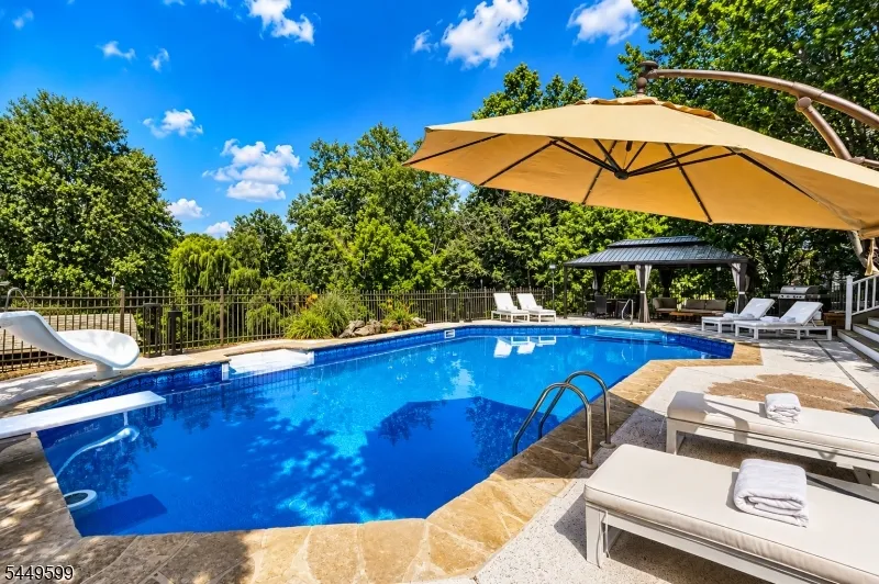 309 Greens Ridge Rd Greenwich, NJ 08886