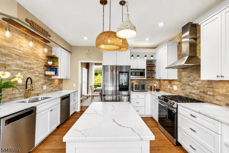 309 Greens Ridge Rd Greenwich, NJ 08886