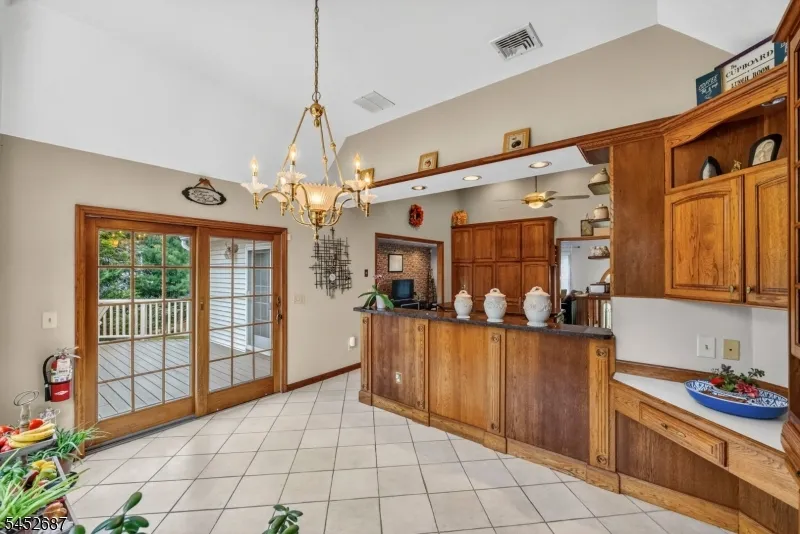 251 W Mountain Rd Sparta, NJ 07871