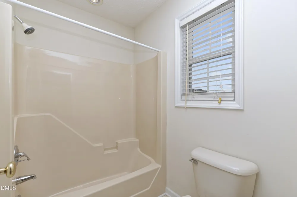 24 Courtney Lane Dunn, NC 28334