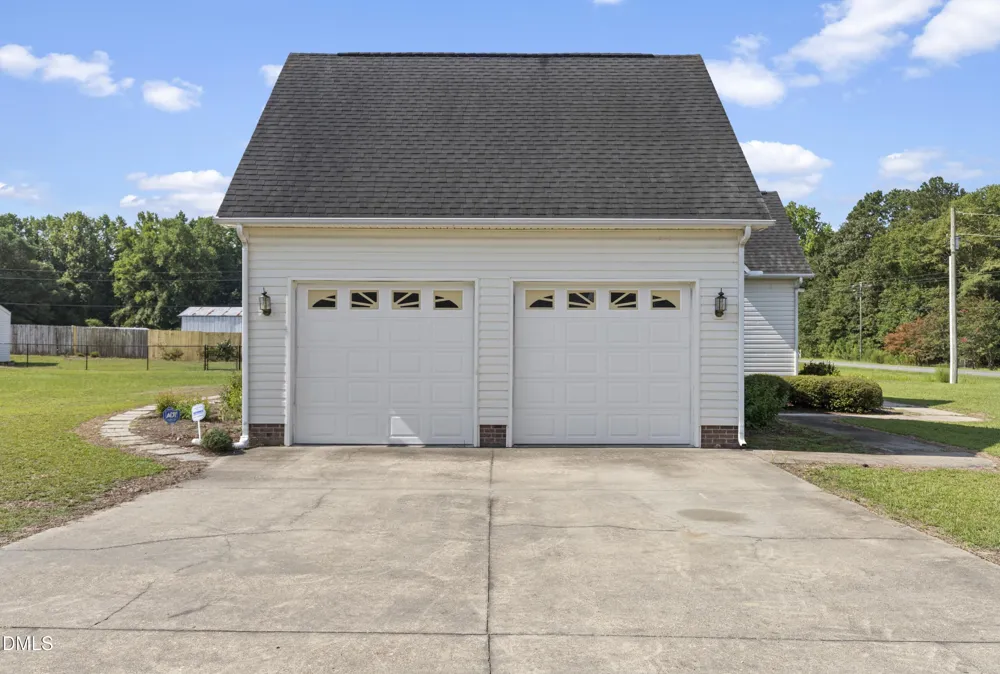 24 Courtney Lane Dunn, NC 28334