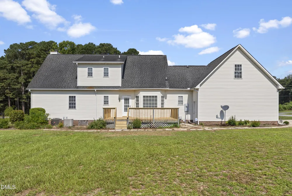 24 Courtney Lane Dunn, NC 28334