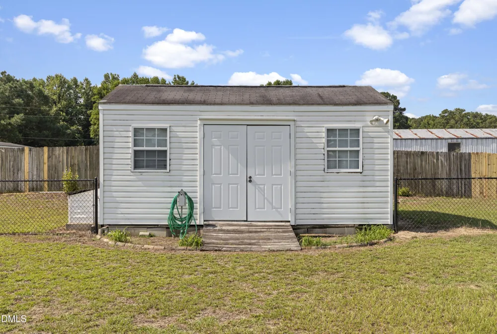 24 Courtney Lane Dunn, NC 28334