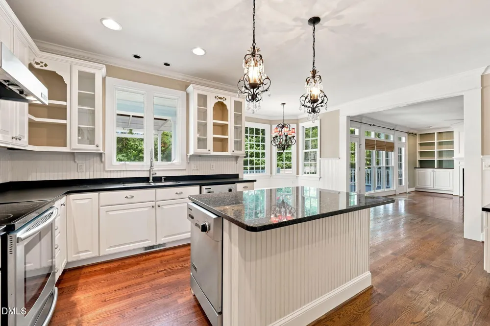 8125 Rosiere Drive Apex, NC 27539