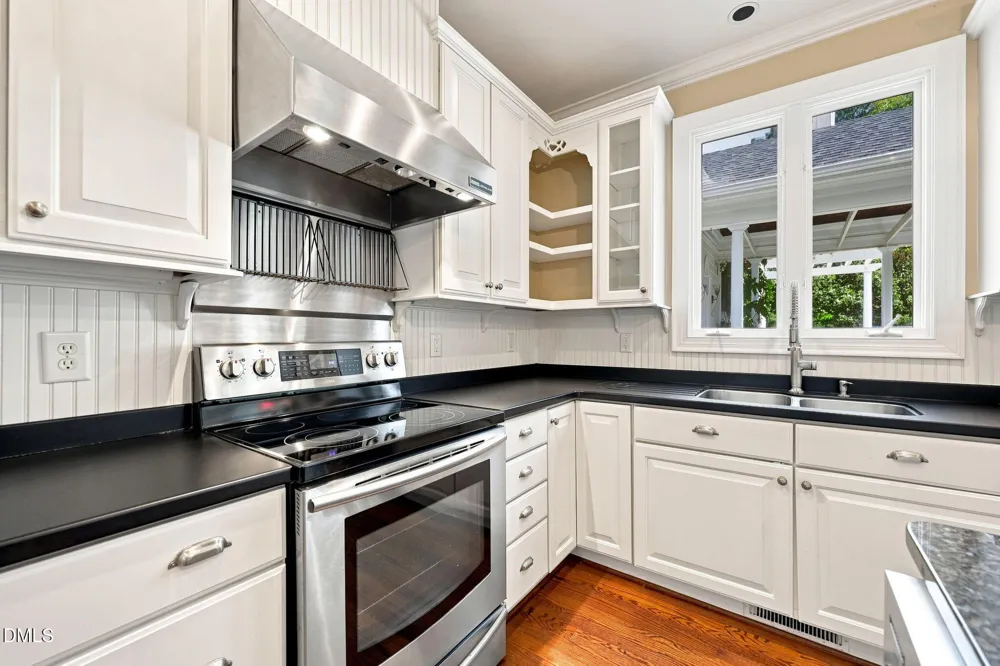 8125 Rosiere Drive Apex, NC 27539