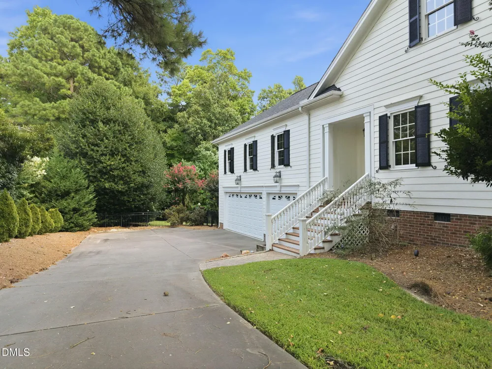 8125 Rosiere Drive Apex, NC 27539