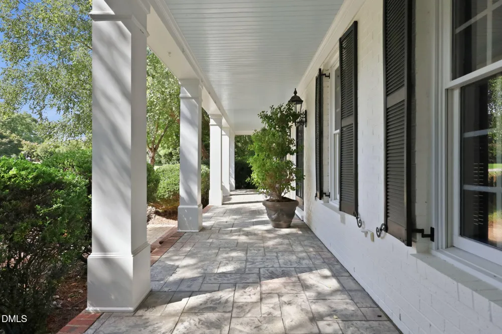 8125 Rosiere Drive Apex, NC 27539