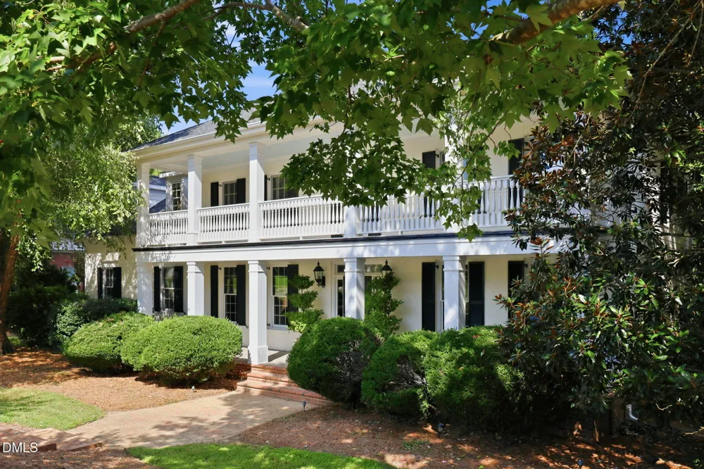 8125 Rosiere Drive Apex, NC 27539