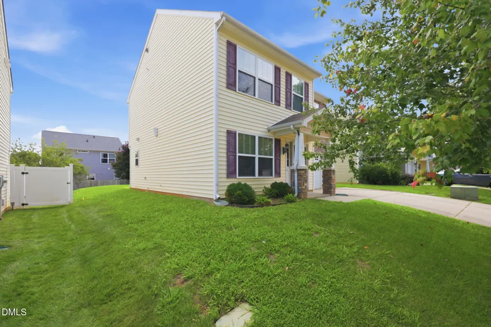 1205 Copperstone Way Mebane, NC 27302