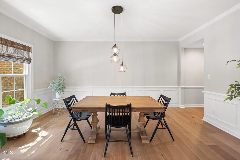 804 Modena Drive Cary, NC 27513