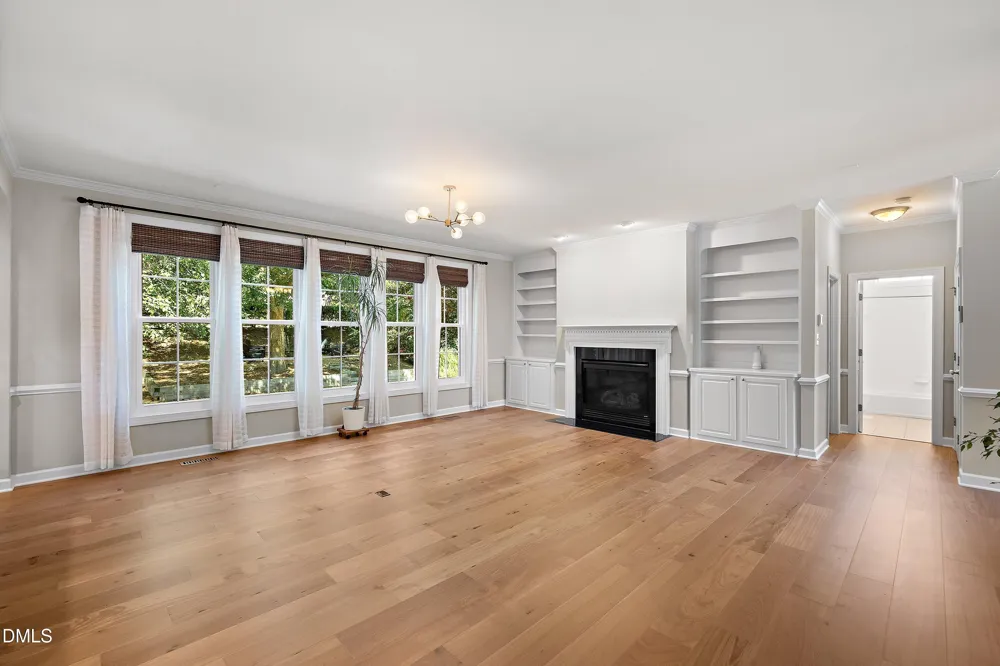 804 Modena Drive Cary, NC 27513
