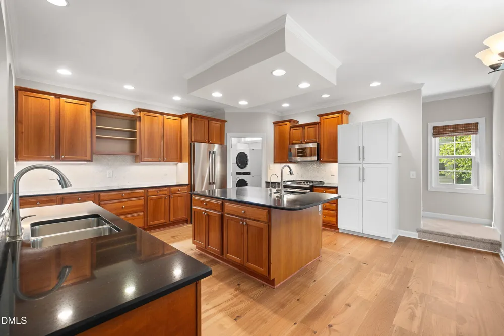 804 Modena Drive Cary, NC 27513