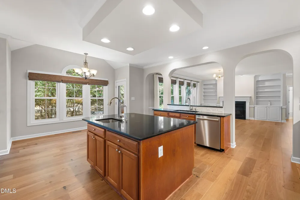 804 Modena Drive Cary, NC 27513