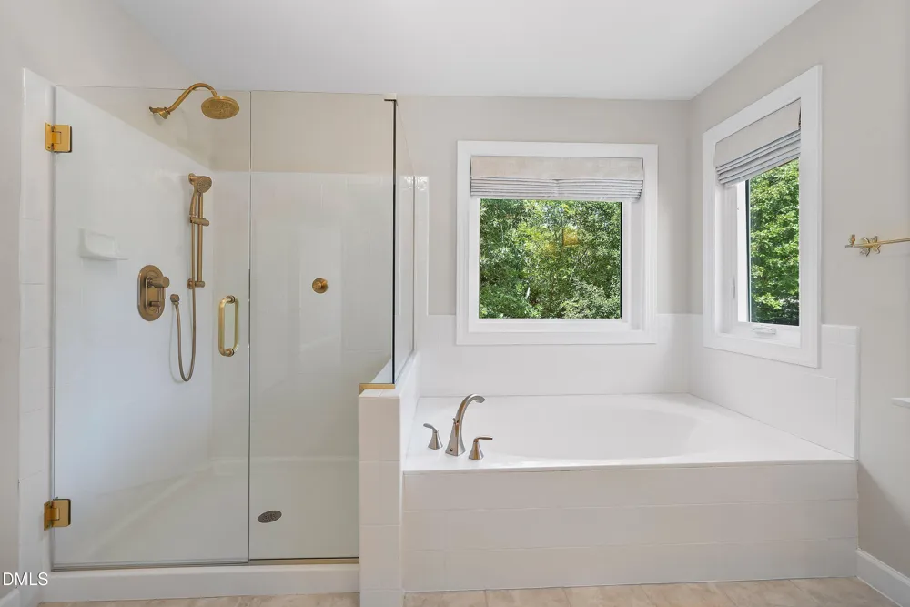 804 Modena Drive Cary, NC 27513