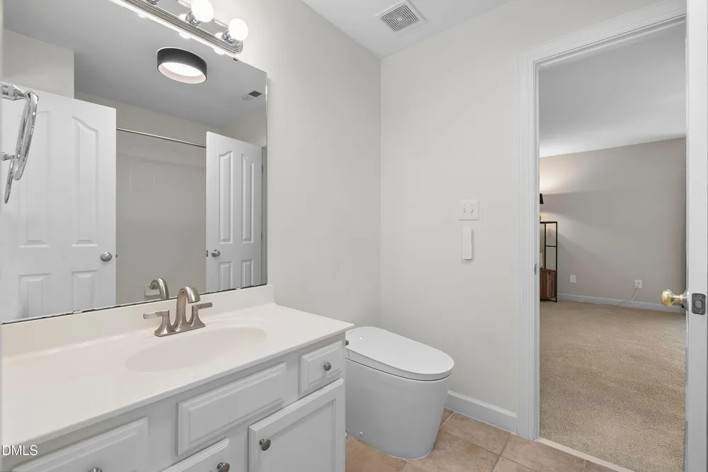 804 Modena Drive Cary, NC 27513