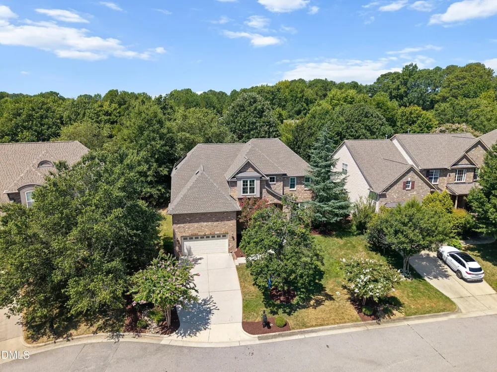 804 Modena Drive Cary, NC 27513