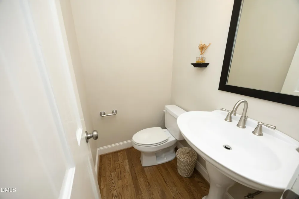 6709 Ebon Court Raleigh, NC 27615