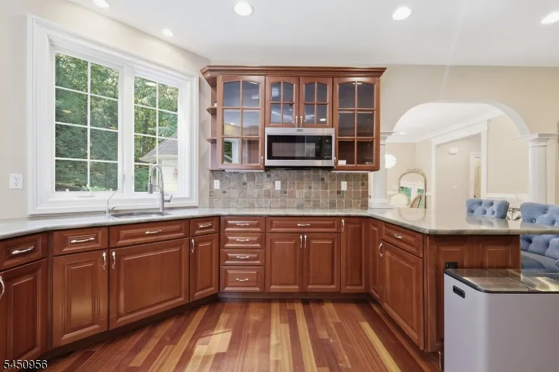 183 Church Road Holland, NJ 08848