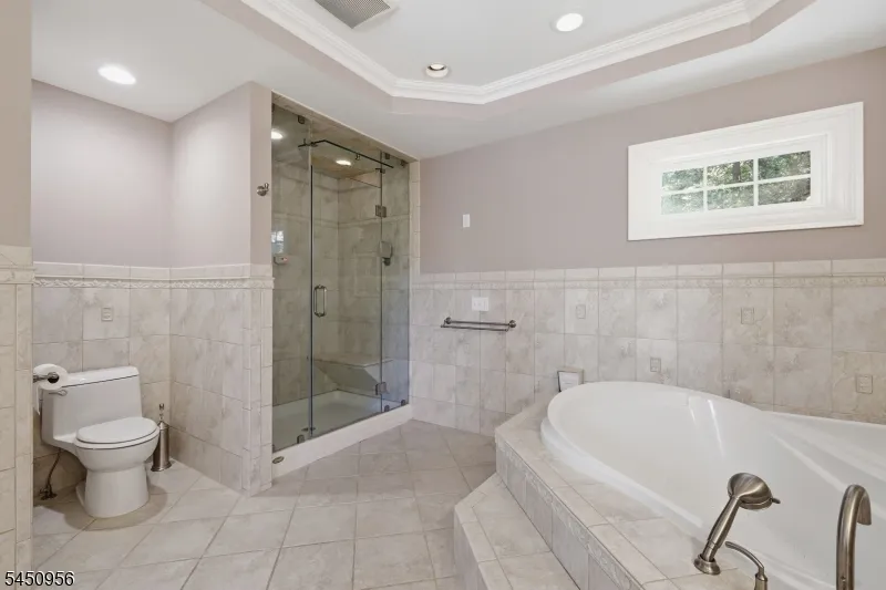 183 Church Road Holland, NJ 08848
