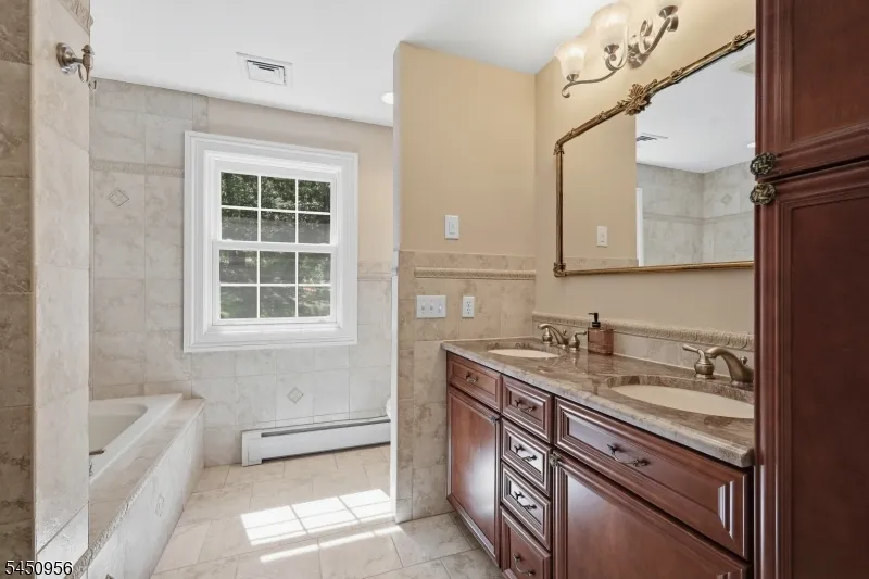 183 Church Road Holland, NJ 08848