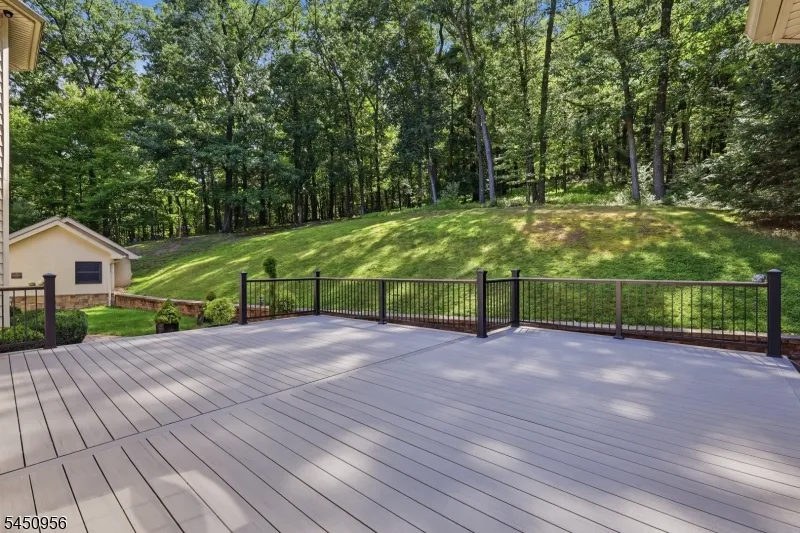 183 Church Road Holland, NJ 08848