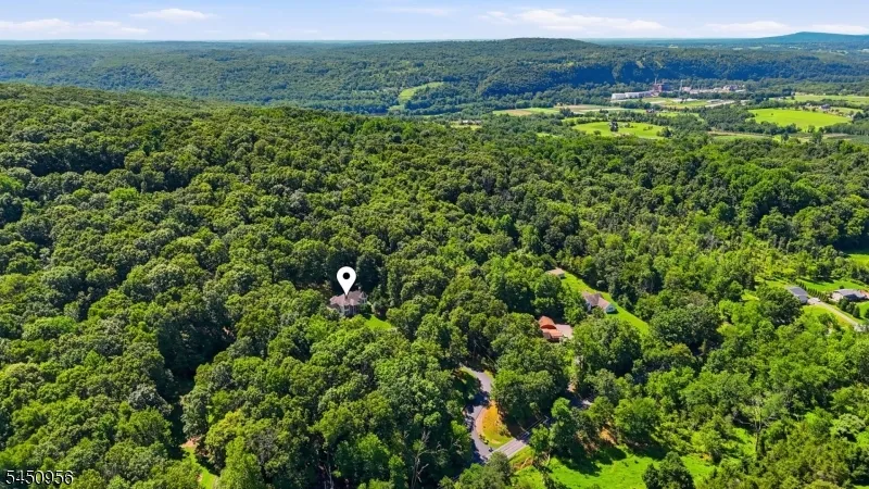 183 Church Road Holland, NJ 08848