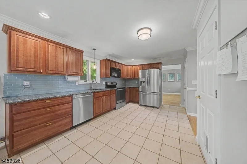 5 VALHALLA WAY Rockaway, NJ 07866