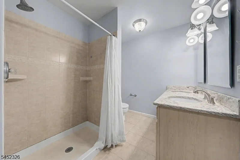 5 VALHALLA WAY Rockaway, NJ 07866