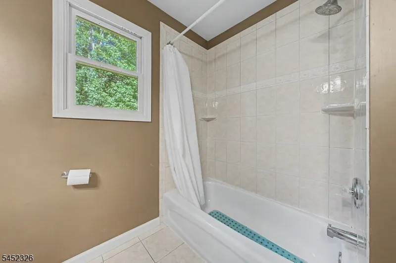 5 VALHALLA WAY Rockaway, NJ 07866