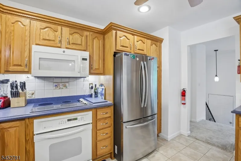 89 Tomahawk Trl Sparta, NJ 07871