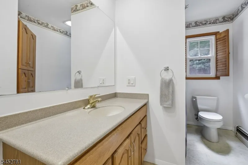 89 Tomahawk Trl Sparta, NJ 07871