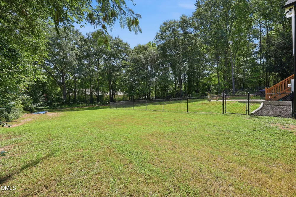 552 Orange Street Coats, NC 27521
