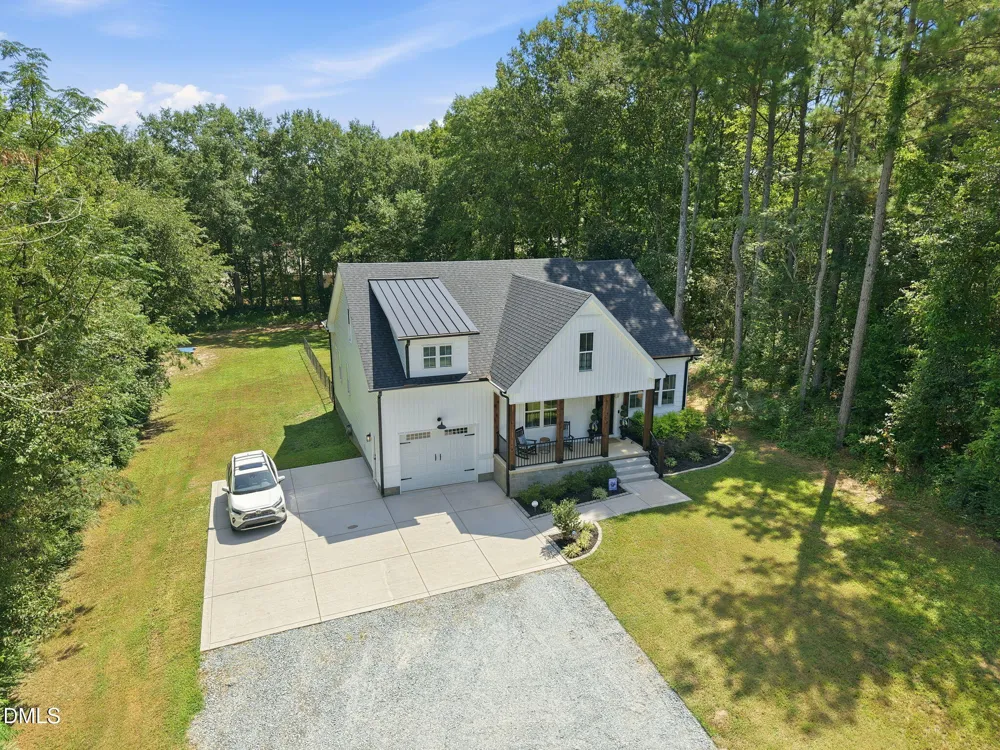 552 Orange Street Coats, NC 27521