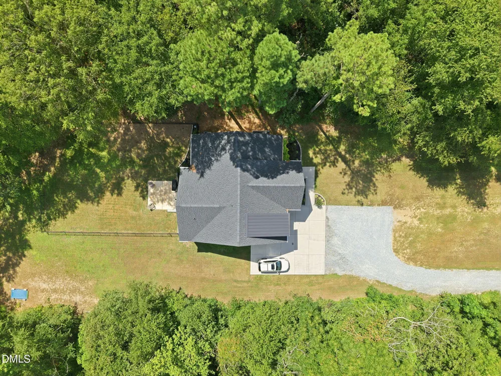 552 Orange Street Coats, NC 27521