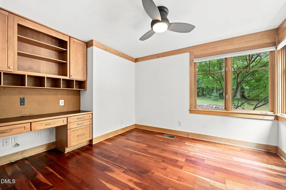 2219 Ridgewood Road Chapel Hill, NC 27516