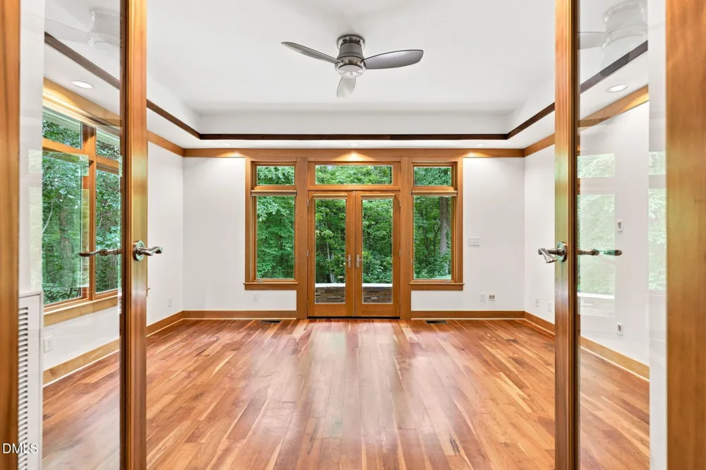 2219 Ridgewood Road Chapel Hill, NC 27516