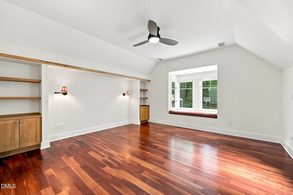 2219 Ridgewood Road Chapel Hill, NC 27516