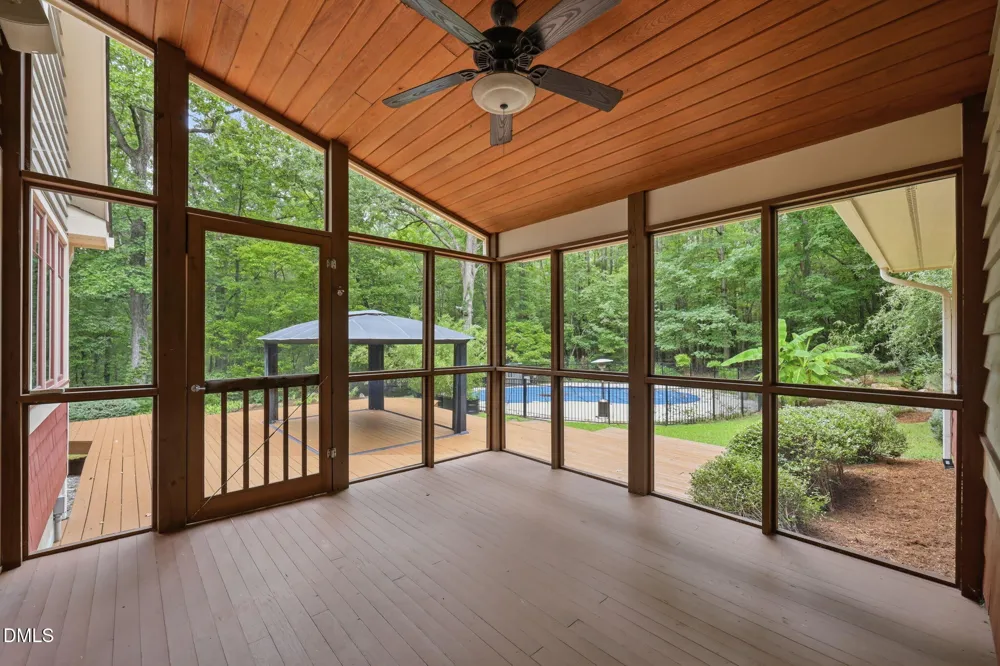 2219 Ridgewood Road Chapel Hill, NC 27516