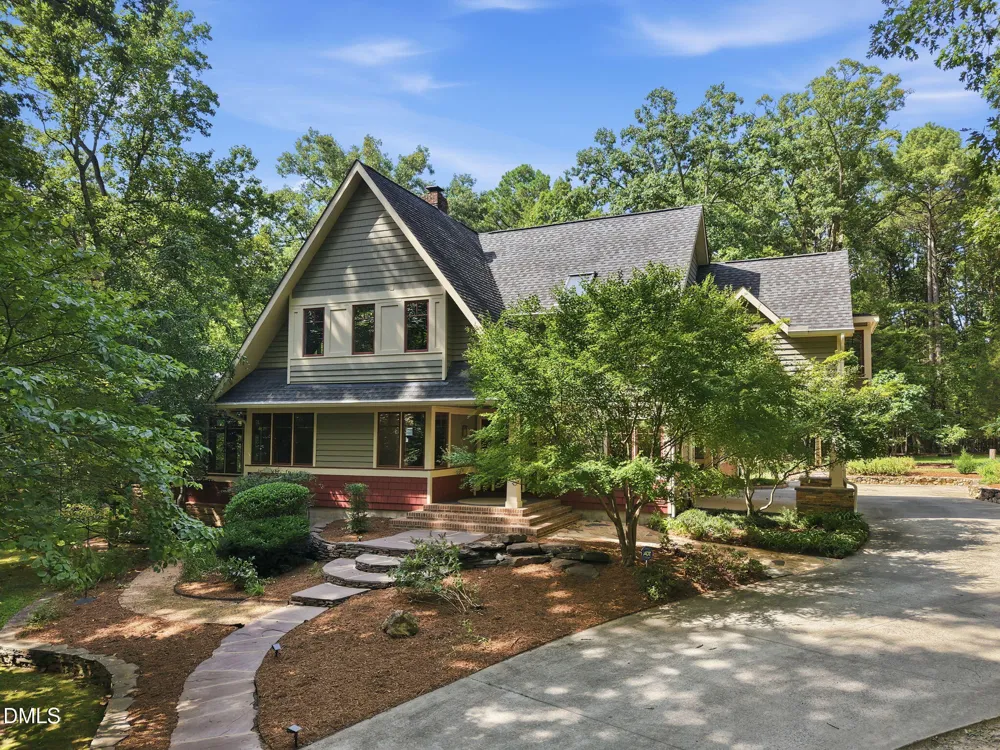 2219 Ridgewood Road Chapel Hill, NC 27516