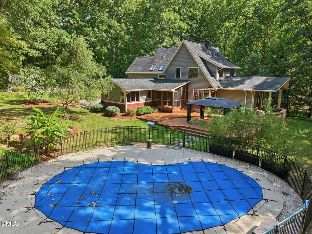 2219 Ridgewood Road Chapel Hill, NC 27516