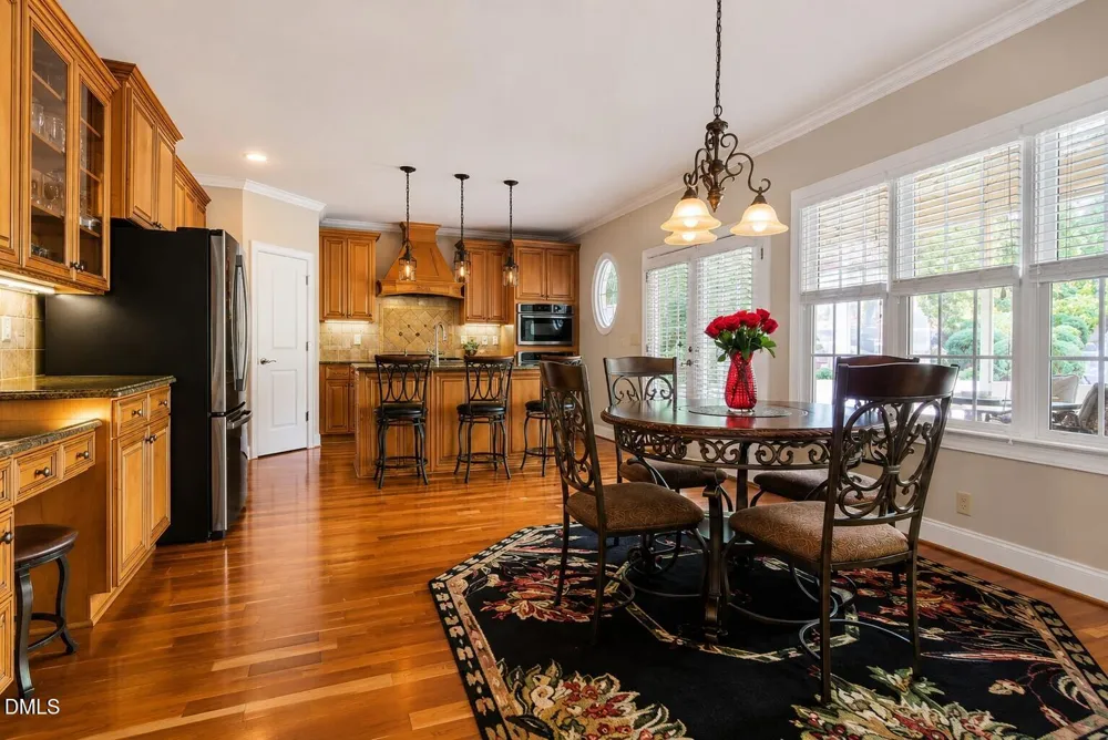 187 Broad Leaf Court Chapel Hill, NC 27517