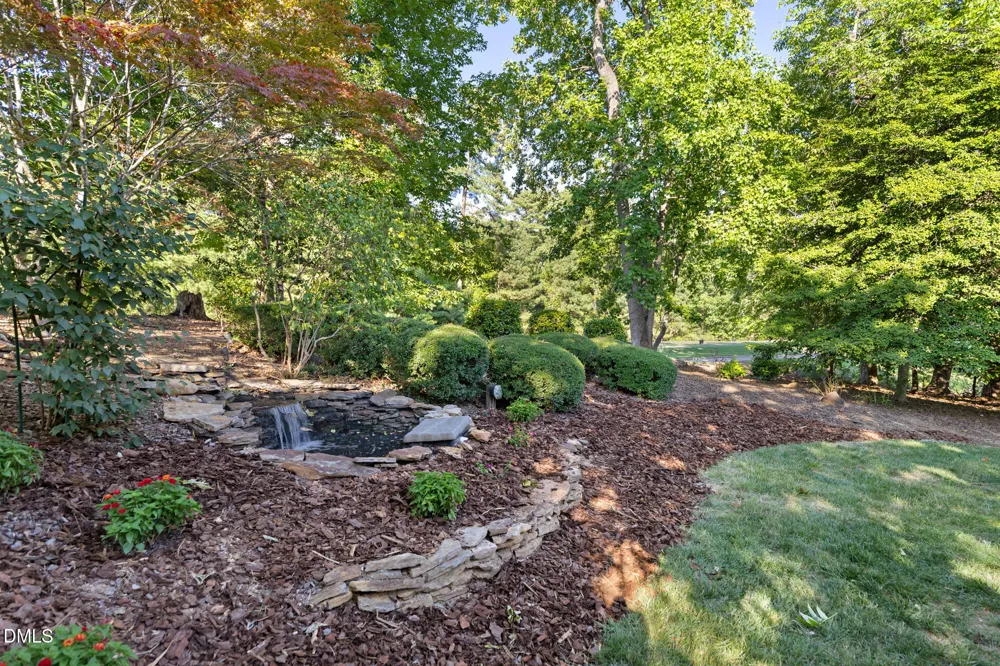 187 Broad Leaf Court Chapel Hill, NC 27517