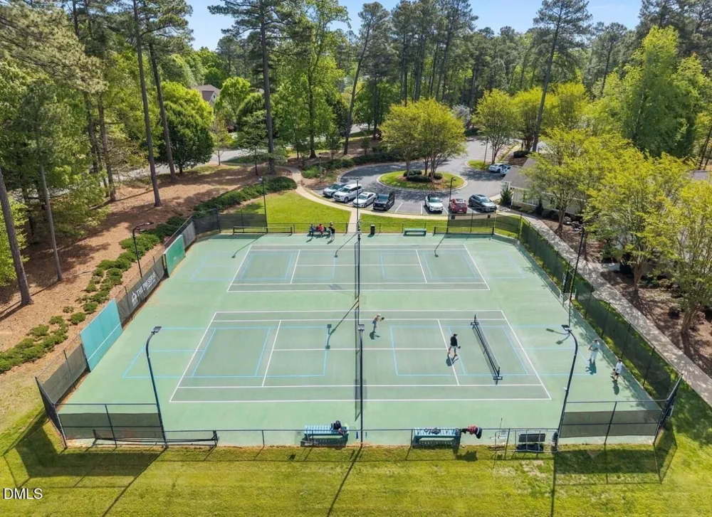 187 Broad Leaf Court Chapel Hill, NC 27517